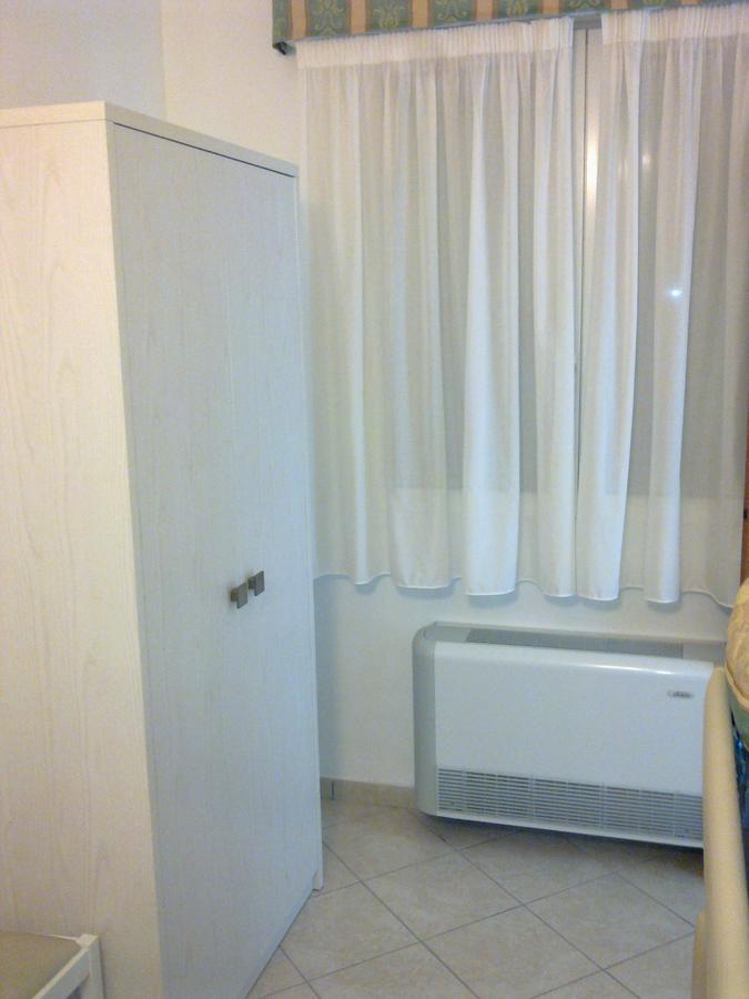 Roma Suite Apartments Червия Экстерьер фото