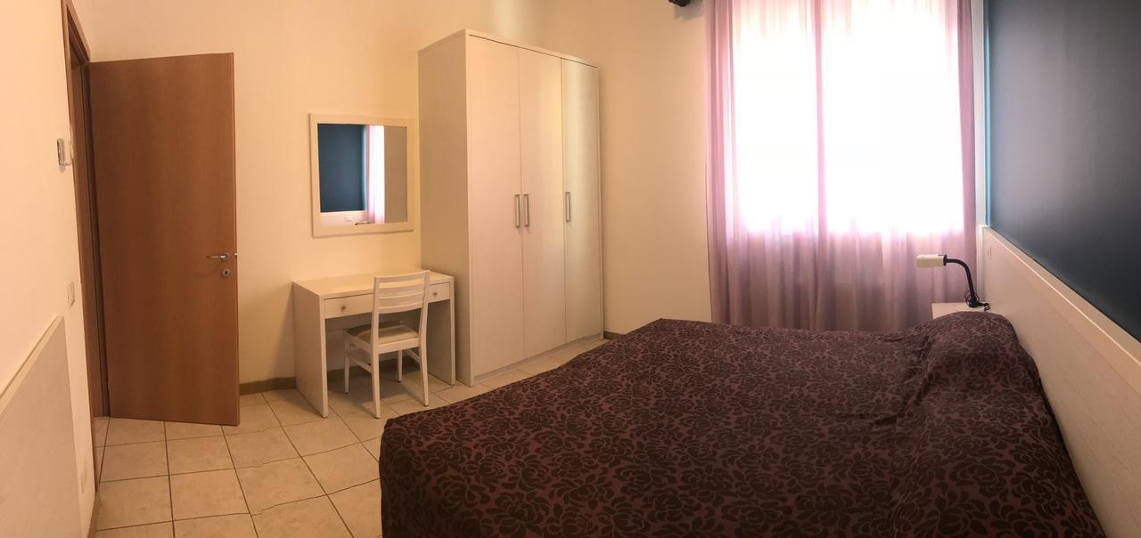 Roma Suite Apartments Червия Экстерьер фото