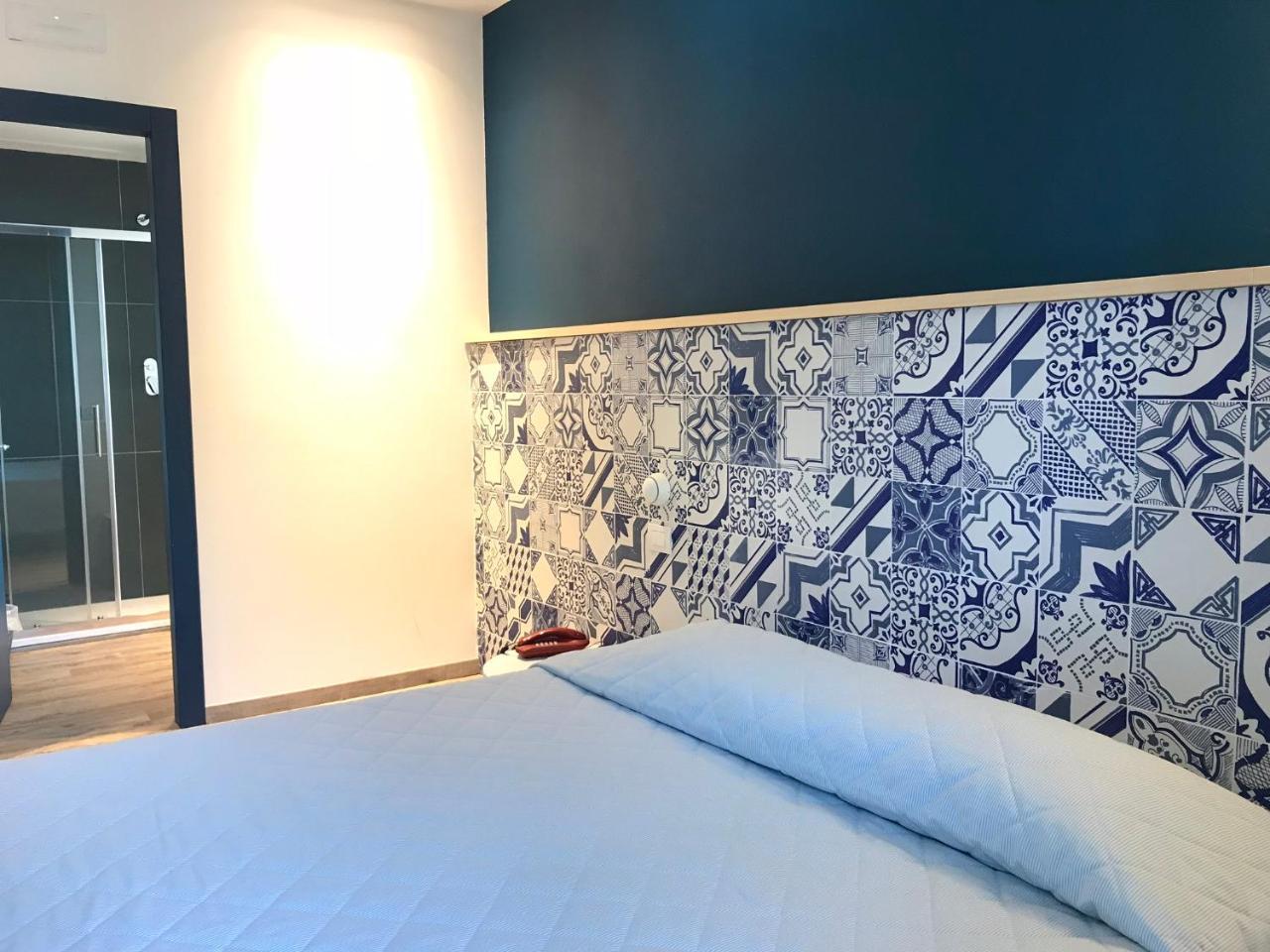 Roma Suite Apartments Червия Экстерьер фото